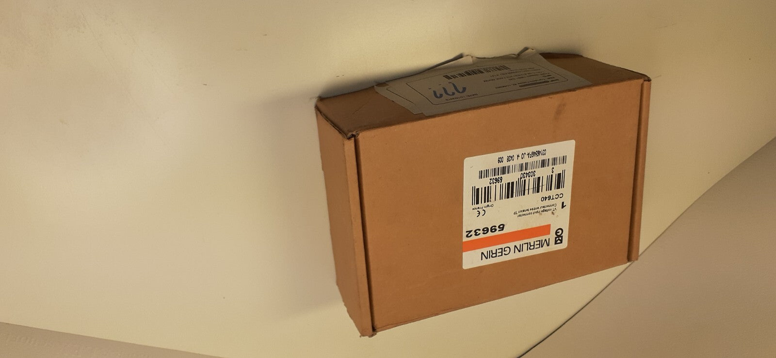 MERLIN GERIN SCHNEİDER ELECTRİC CCT640 VT VOLTAGE CONNECTOR 59632 (NEW)