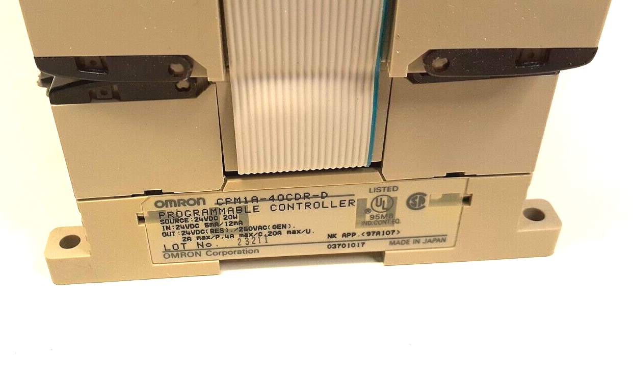 OMRON PLC SYSMAC CPM1A AND EXPANSION MODULE 20EDR (A2)