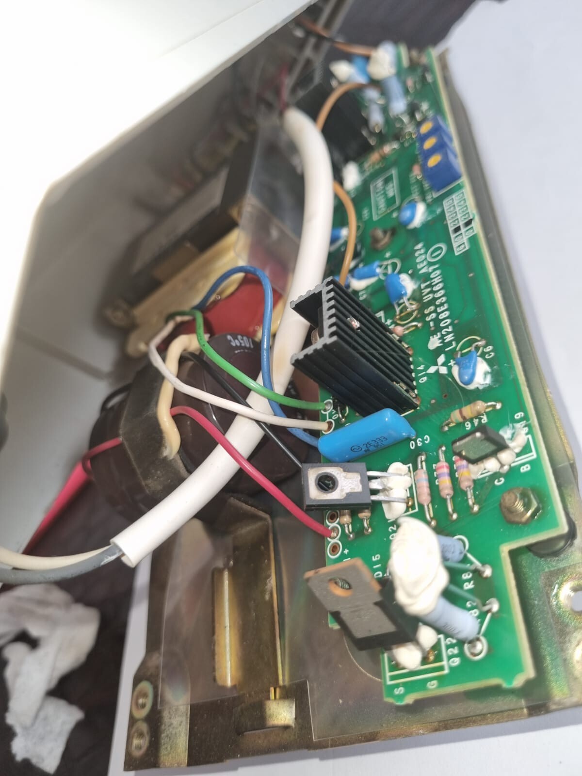 Mitsubishi UVT-05SSB controller