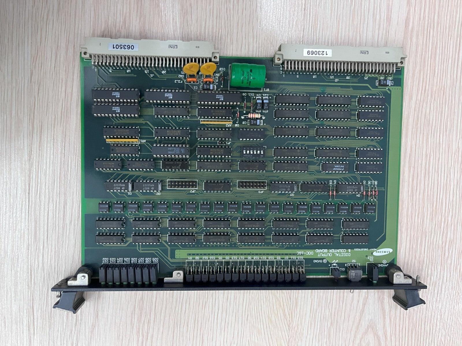 SAMSUNG DOC-16C DIGITAL OUTPUT & COUNTER BOARD