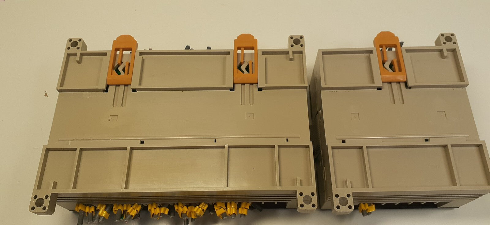 OMRON PLC SYSMAC CPM1A AND EXPANSION MODULE 20EDR ( (A1)