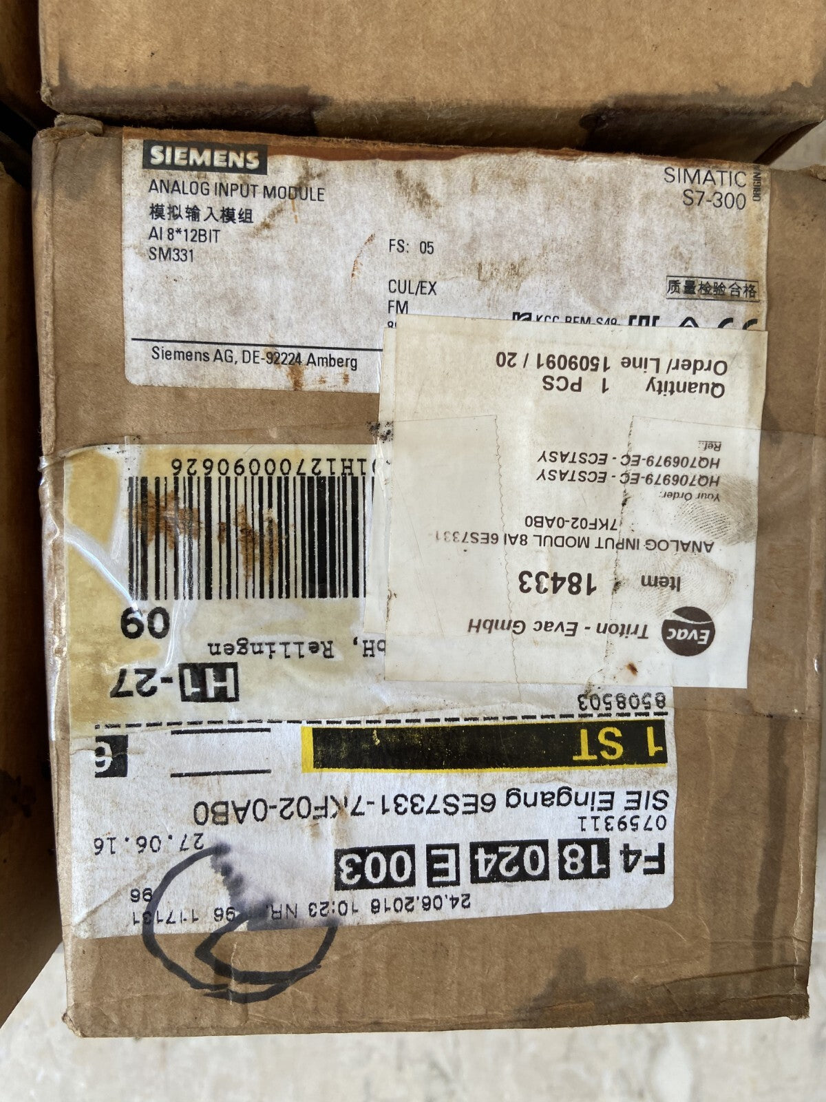 SIEMENS 3x 6ES7 322-1BH01-0AA0,  2x 6ES7 321-1BH02-0AA0, 1x 6ES7 331-7KF02-0AB0