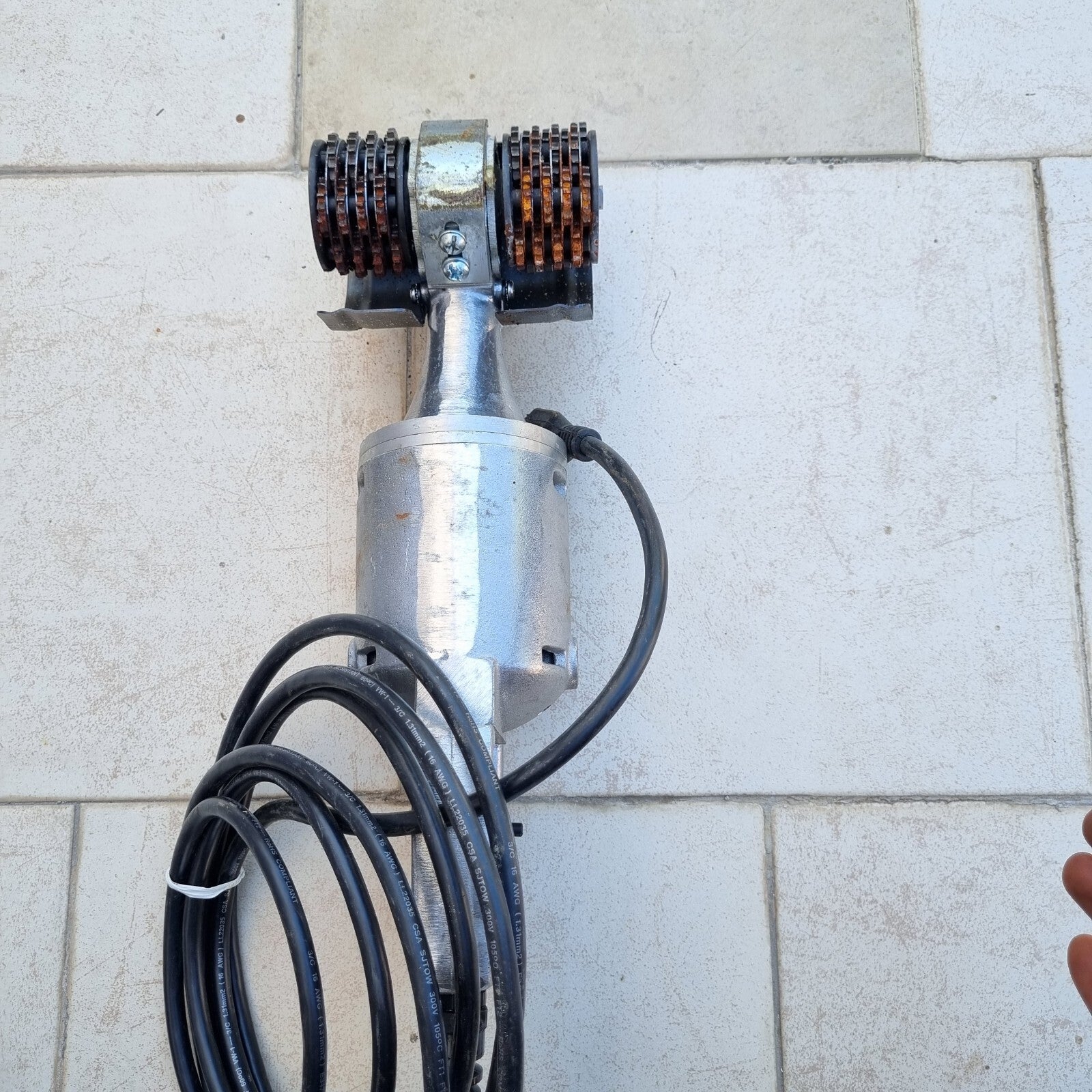 Aurand - K7-1 115V Electric 5" Surface Scaler